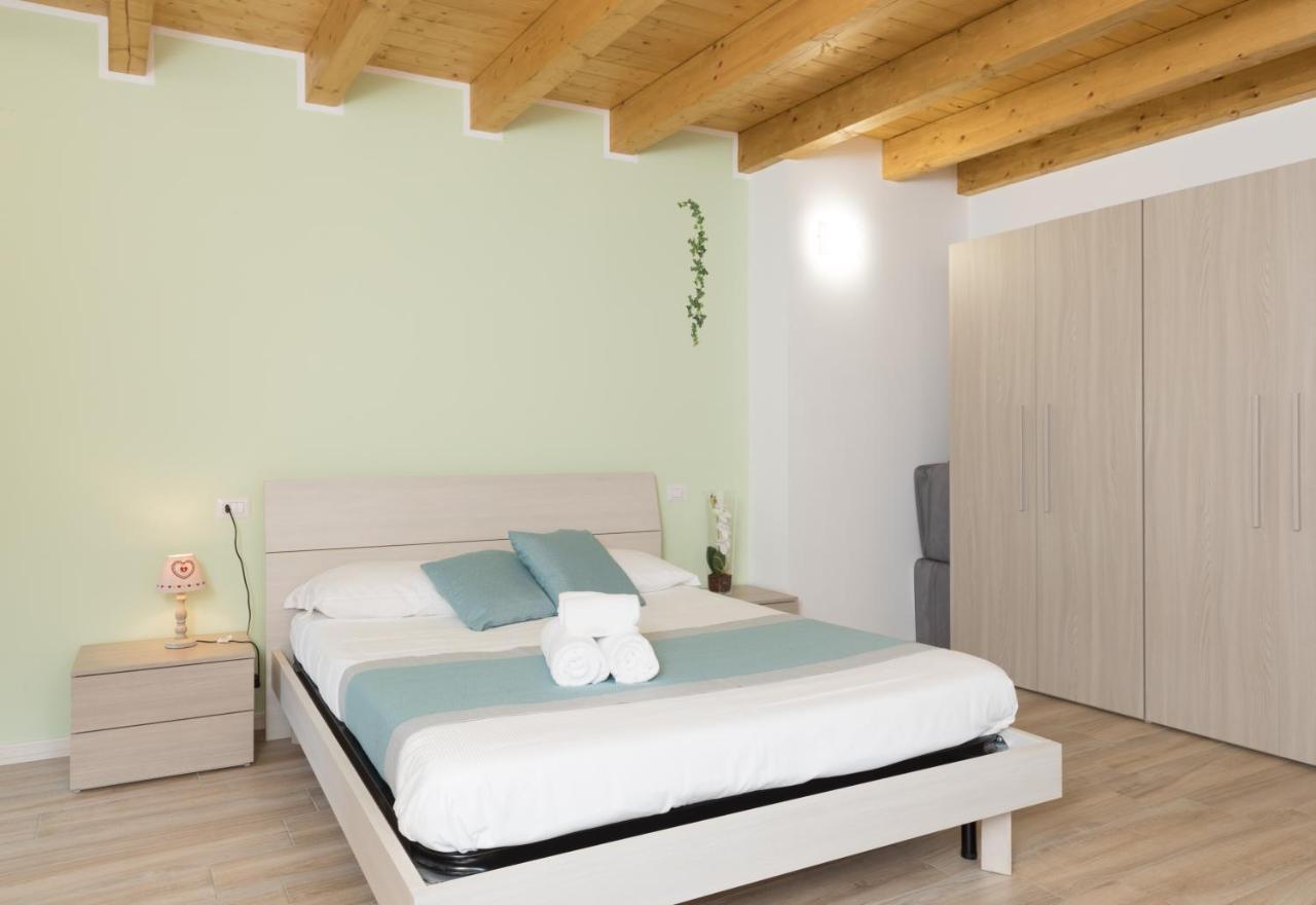 Residenze Lariane Apartment Colico Exterior photo