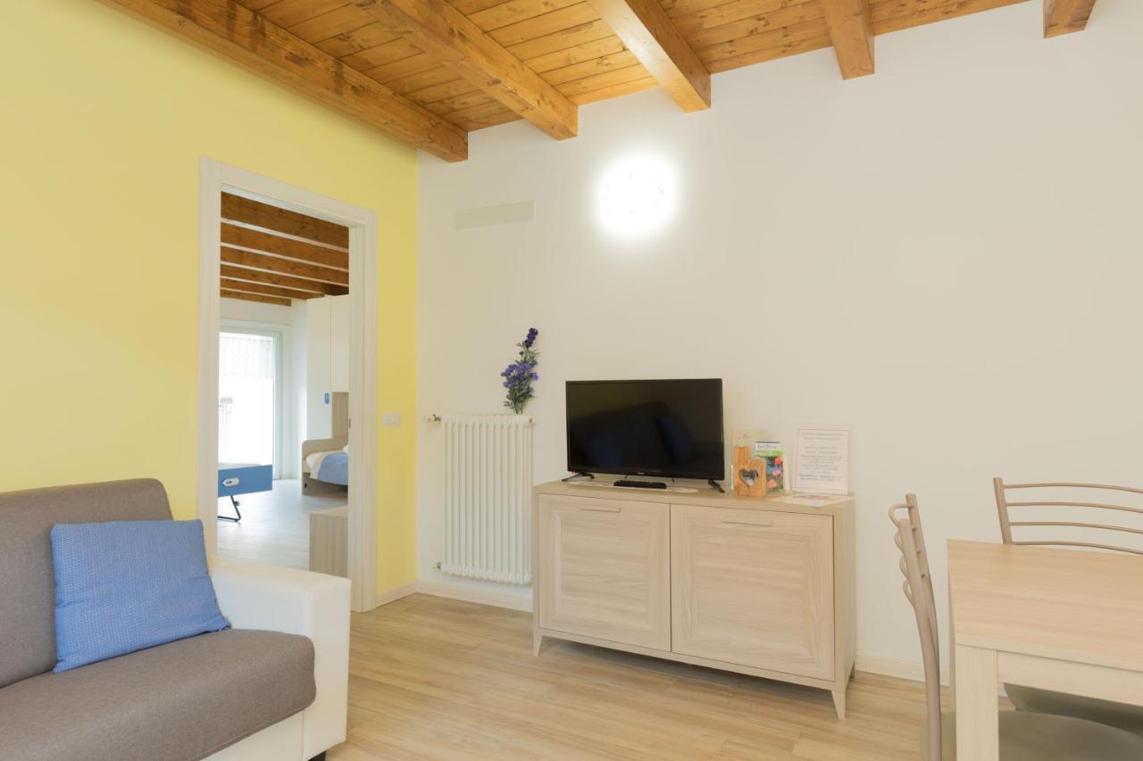 Residenze Lariane Apartment Colico Exterior photo
