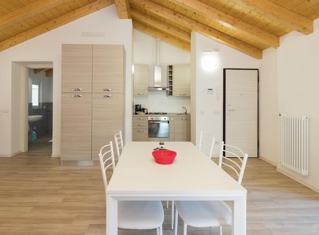 Residenze Lariane Apartment Colico Exterior photo